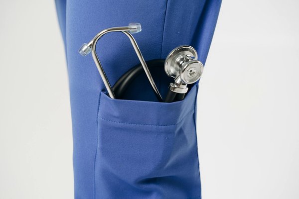 Prévenir et gérer les accidents de la vie courante chez les seniors